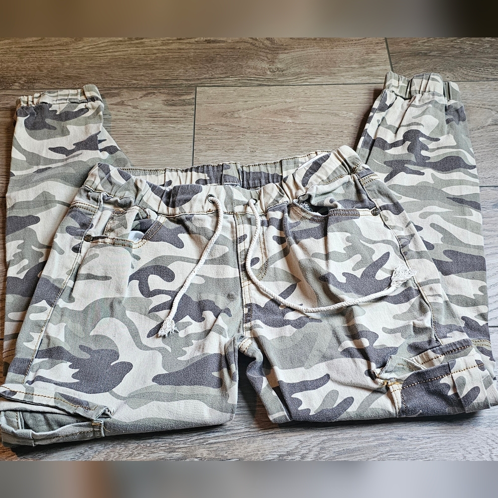 Camo joggers
